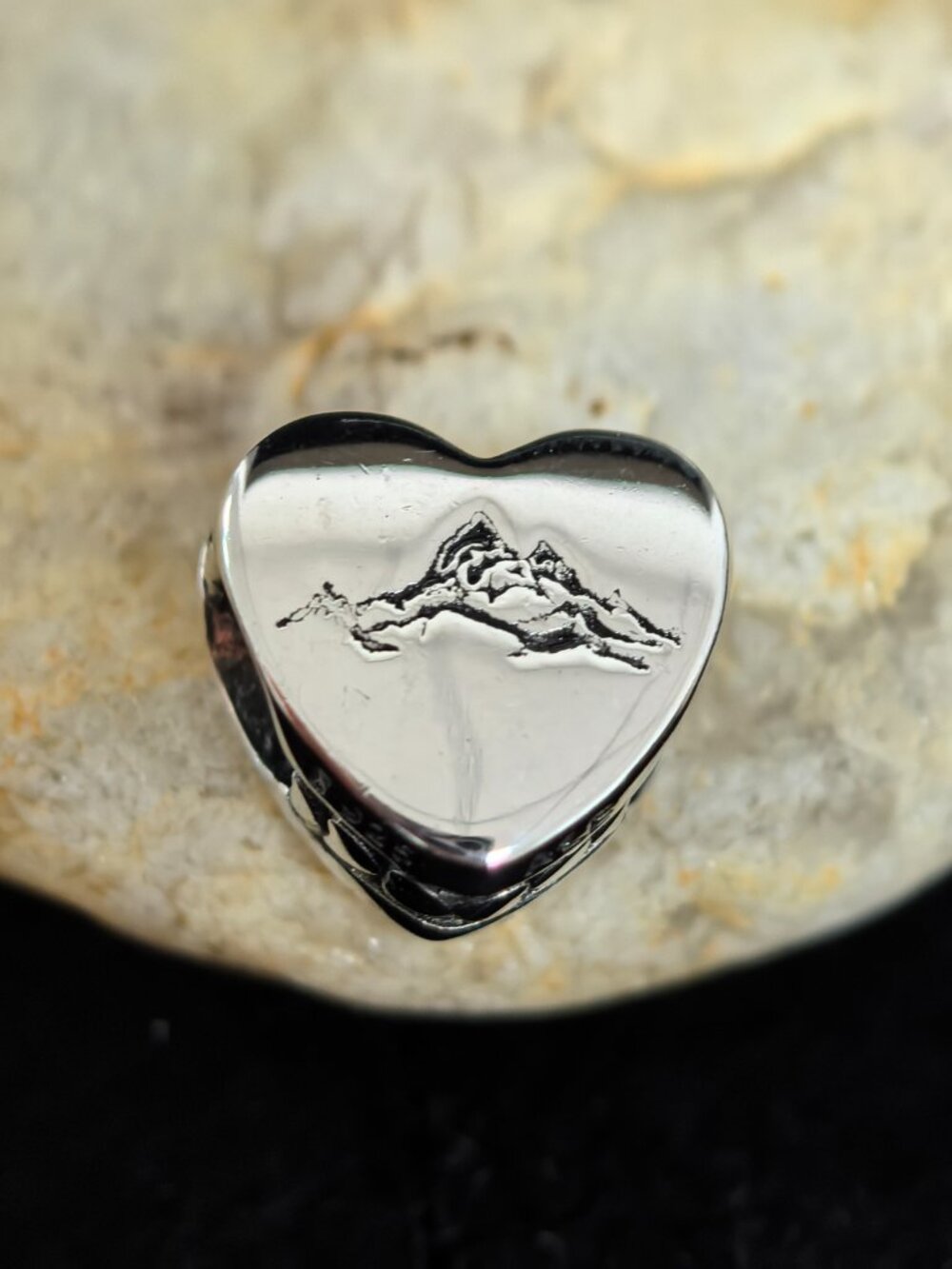 Pandora COLORADO Exclusive Travel Heart Charm, S925 Silver Jewelry (Women's)